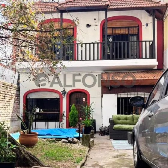 Ph 5 Ambientes Con Jardin Y Pileta - Apto Crédito — foto 1 de 1