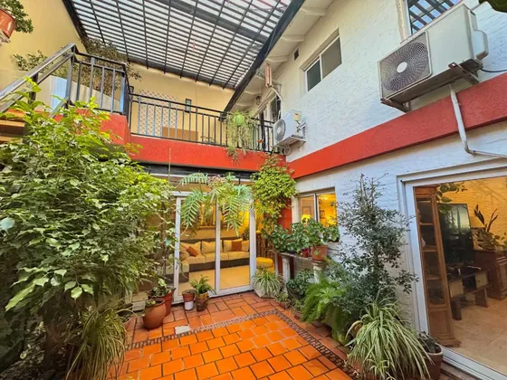 Venta Casa 5 Ambientes Parque Chas Patio — foto 1 de 1