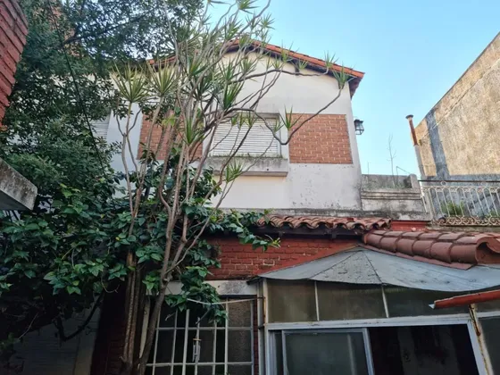 Casa En Venta En Parque Chas — foto 1 de 1