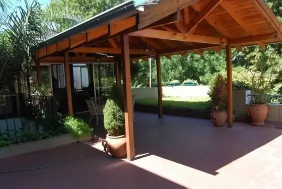Zamudio 5500 V. Pueyrredón Casa 300m² 5amb 2coch U$380.000 — foto 1 de 1